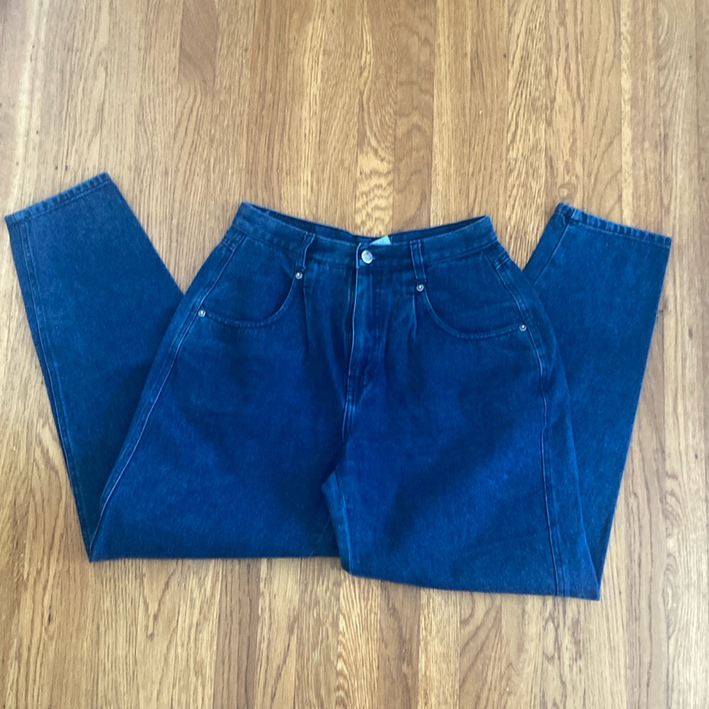 Vintage pleated Brittania mom barrel jeans size 28
